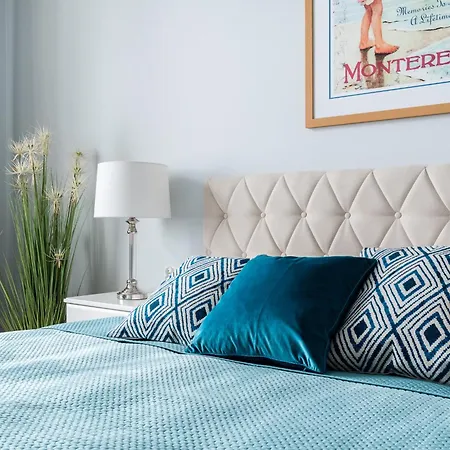 Апартаменти Sanhaus - Bacardi - Z 2 Balkonami, Garazem, Przy Plazy